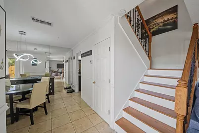 149 Lake Arbor Drive, Palm Springs, FL 33461 - Photo 17