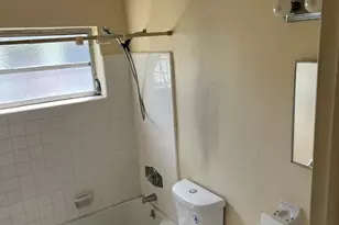 390 SW 27th Terrace, Fort Lauderdale, FL 33312 - Photo 7