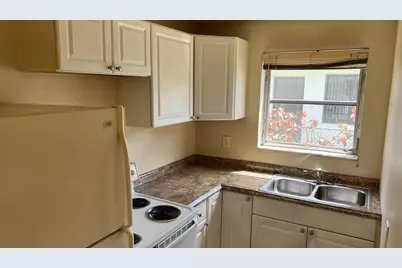 390 SW 27th Terrace #1-3, Fort Lauderdale, FL 33312 - Photo 5