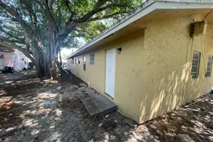 1405 NE 5th Terrace, Fort Lauderdale, FL 33304 - Photo 9