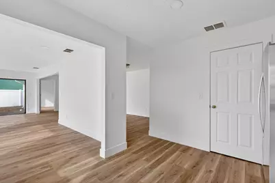 2101 SE Holland Street, Port Saint Lucie, FL 34952 - Photo 19