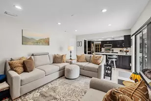 125 Parkwood Dr, Royal Palm Beach, FL 33411 - Photo 5