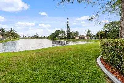 125 Parkwood Drive, Royal Palm Beach, FL 33411 - Photo 35
