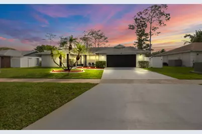 125 Parkwood Drive, Royal Palm Beach, FL 33411 - Photo 1