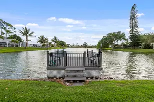 125 Parkwood Dr, Royal Palm Beach, FL 33411 - Photo 39