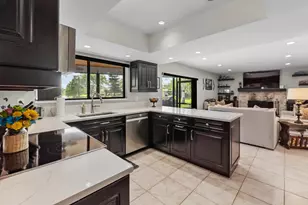 125 Parkwood Dr, Royal Palm Beach, FL 33411 - Photo 3