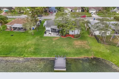 125 Parkwood Drive, Royal Palm Beach, FL 33411 - Photo 45