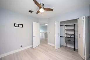 50 Desford Ln, Boynton Beach, FL 33426 - Photo 9