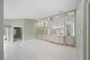 1253 NW Bentley Cir, Port Saint Lucie, FL 34986 - Photo 7