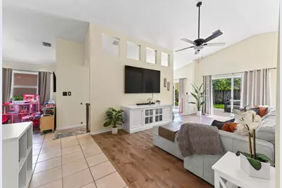 6578 Geneva Street, Lake Worth, FL 33467 - Photo 13