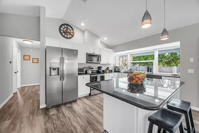 757 NE Eastlake Street, Port Saint Lucie, FL 34983 - Photo 7