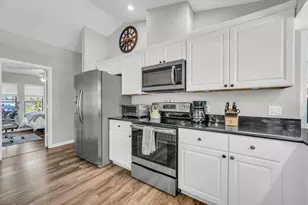 757 NE Eastlake St, Port Saint Lucie, FL 34983 - Photo 17