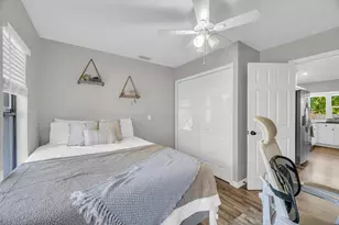 757 NE Eastlake St, Port Saint Lucie, FL 34983 - Photo 25