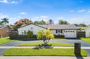 8610 NW 46th St, Lauderhill, FL 33351 - Photo 15