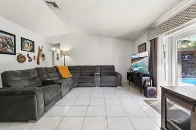 8610 NW 46th Street, Lauderhill, FL 33351 - Photo 35