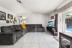 8610 NW 46th St, Lauderhill, FL 33351 - Photo 55