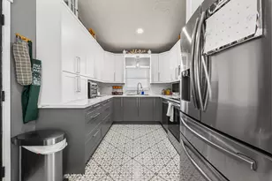 8610 NW 46th St, Lauderhill, FL 33351 - Photo 59