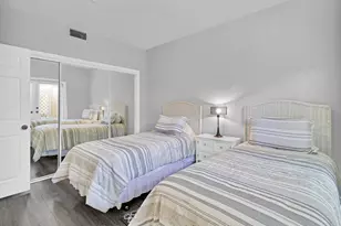 5520 N Harbor Village Dr, Vero Beach, FL 32967 - Photo 19
