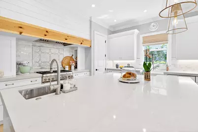 2560 Estates Drive, North Palm Beach, FL 33410 - Photo 11