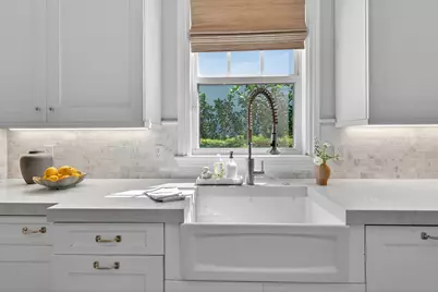 2560 Estates Drive, North Palm Beach, FL 33410 - Photo 13