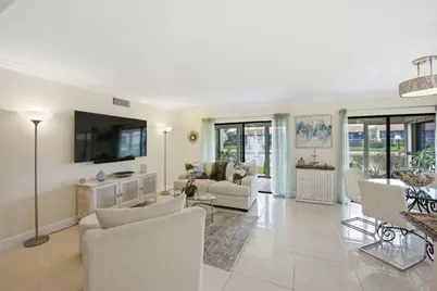 10223 N Circle Lake Drive #102, Boynton Beach, FL 33437 - Photo 5