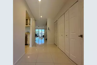 10630 NW 14th Street #118, Plantation, FL 33322 - Photo 3