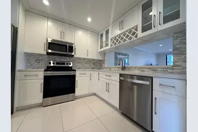 10630 NW 14th Street #118, Plantation, FL 33322 - Photo 1