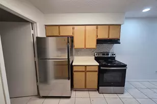 4041 NW Cinnamon Tree Cir, Jensen Beach, FL 34957 - Photo 9