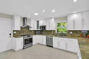 1616 SE 4th St, Deerfield Beach, FL 33441 - Photo 25