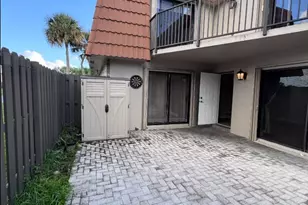 1532 W Harmony Lake Cir, Davie, FL 33324 - Photo 1