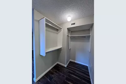 1532 W Harmony Lake Circle, Davie, FL 33324 - Photo 9