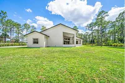 16105 Temple Boulevard, The Acreage, FL 33470 - Photo 13