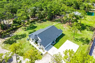 16105 Temple Blvd, The Acreage, FL 33470 - Photo 17