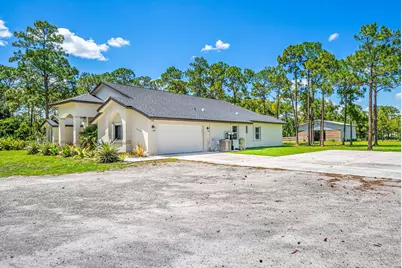 16105 Temple Boulevard, The Acreage, FL 33470 - Photo 11