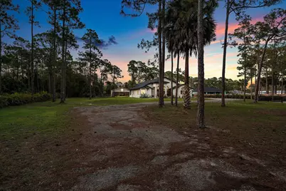 16105 Temple Boulevard, The Acreage, FL 33470 - Photo 59
