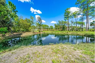 16105 Temple Boulevard, The Acreage, FL 33470 - Photo 29