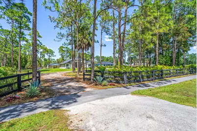 16105 Temple Boulevard, The Acreage, FL 33470 - Photo 7