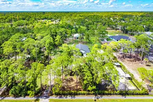16105 Temple Blvd, The Acreage, FL 33470 - Photo 17