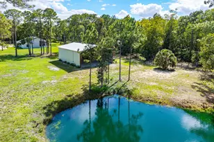16105 Temple Blvd, The Acreage, FL 33470 - Photo 19