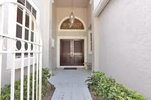 12751 Touchstone Pl, Palm Beach Gardens, FL 33418 - Photo 3