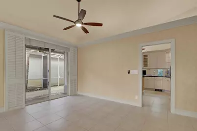 12751 Touchstone Place, Palm Beach Gardens, FL 33418 - Photo 11