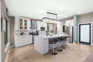 2829 NE 17th Ave, Wilton Manors, FL 33334 - Photo 9