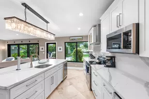 2829 NE 17th Ave, Wilton Manors, FL 33334 - Photo 13