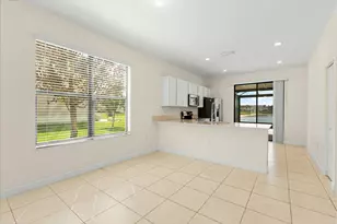 10156 W Villa Cir, Vero Beach, FL 32966 - Photo 17