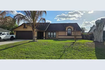 2722 SW District Avenue, Port Saint Lucie, FL 34953 - Photo 5