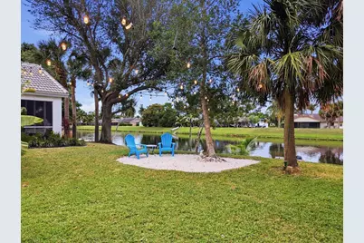 2462 Westmont Place, Royal Palm Beach, FL 33411 - Photo 41