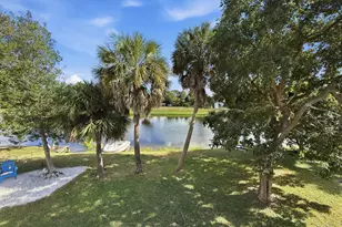 2462 Westmont Pl, Royal Palm Beach, FL 33411 - Photo 43