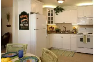 735 Hummingbird Way, North Palm Beach, FL 33408 - Photo 5