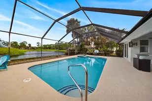 542 SW Sanctuary Dr, Port Saint Lucie, FL 34986 - Photo 3