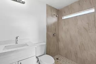 224 SW 16th Pl Pl SW, Vero Beach, FL 32962 - Photo 11